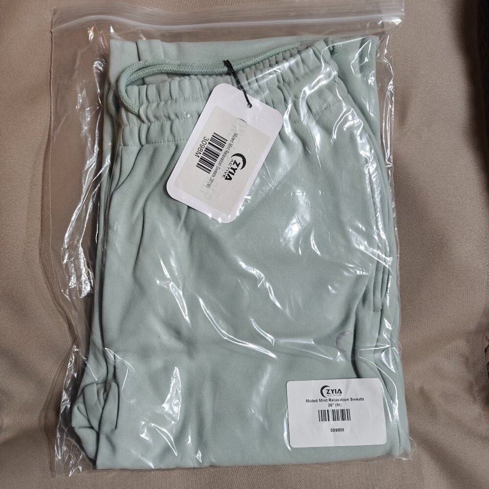 ZYIA Muted Mint Relaxation Sweats 26" (M), NWT